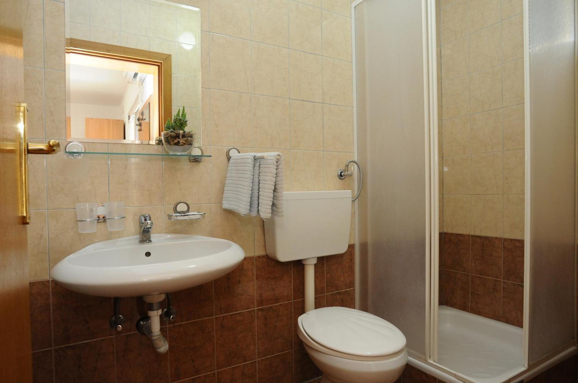 Budva Inn Guest House Екстер'єр фото