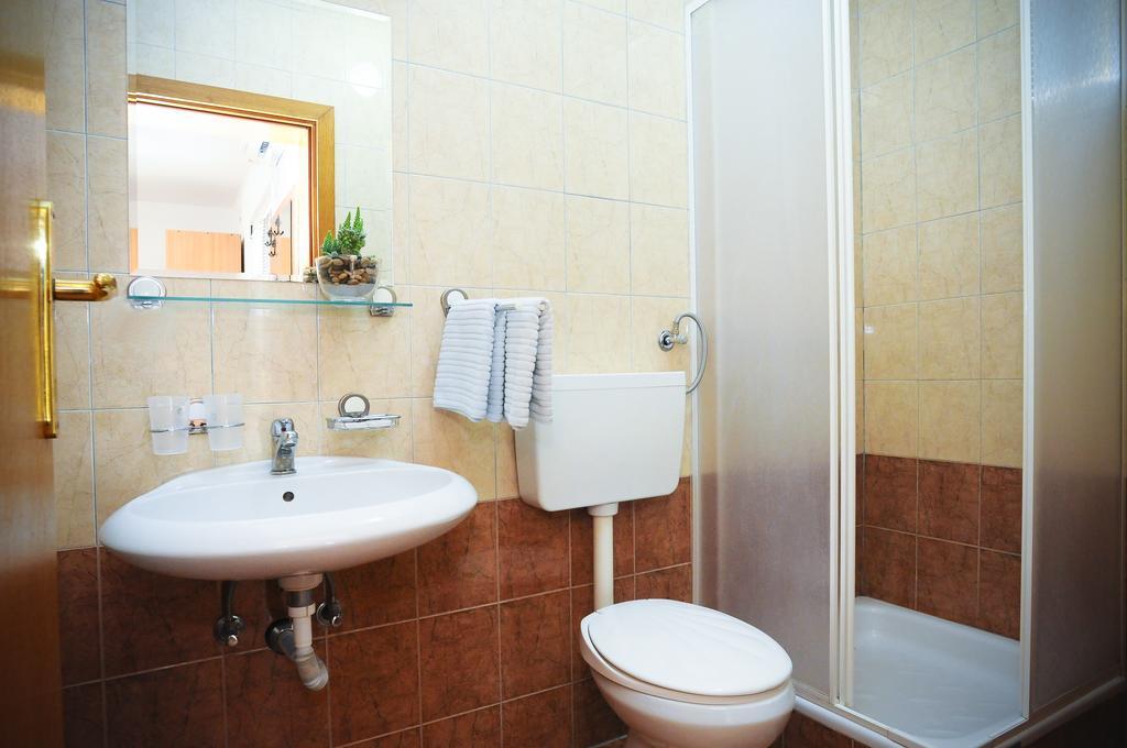 Budva Inn Guest House Номер фото